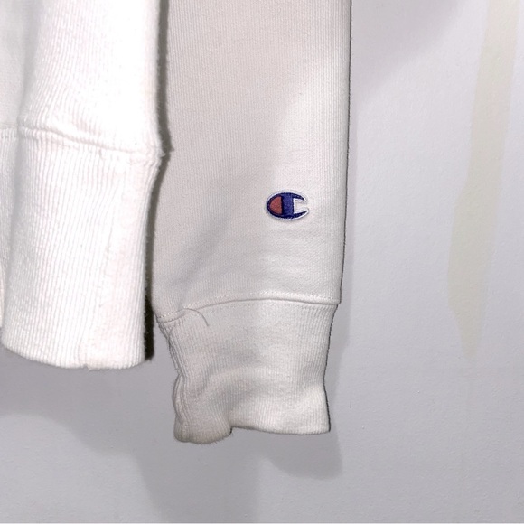 CHAMPION - Reverse Weave Chenille Logo Crewneck (White) - Picture 5 of 8
